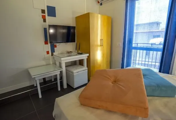 Design Oda (Futuristic)