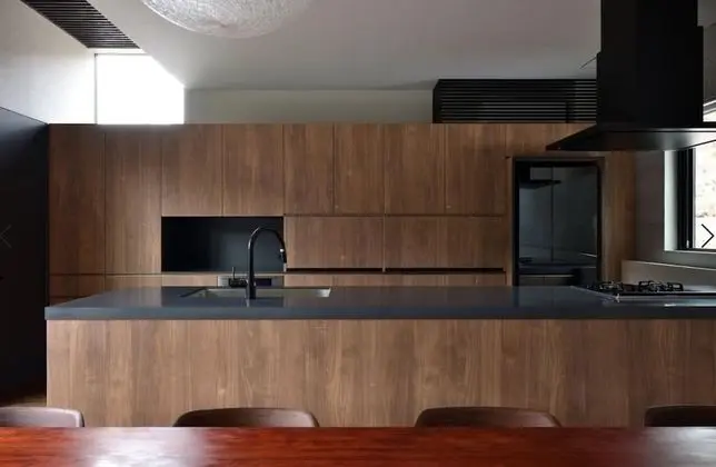 Luxury Villa, Sigara İçilmez