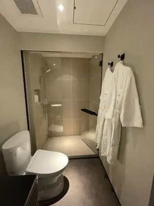 Luxury Villa, Sigara İçilmez