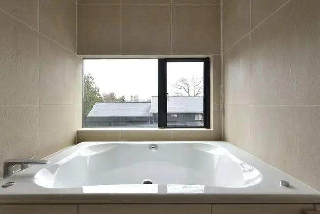 Luxury Villa, Sigara İçilmez
