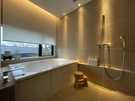 Luxury Villa, Sigara İçilmez
