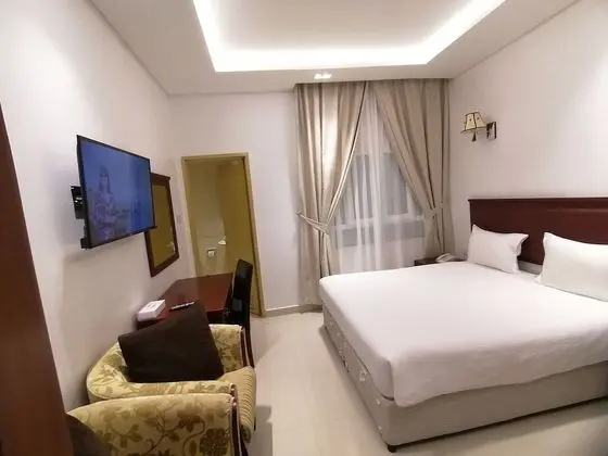 Standard Tek Büyük Yataklı Oda