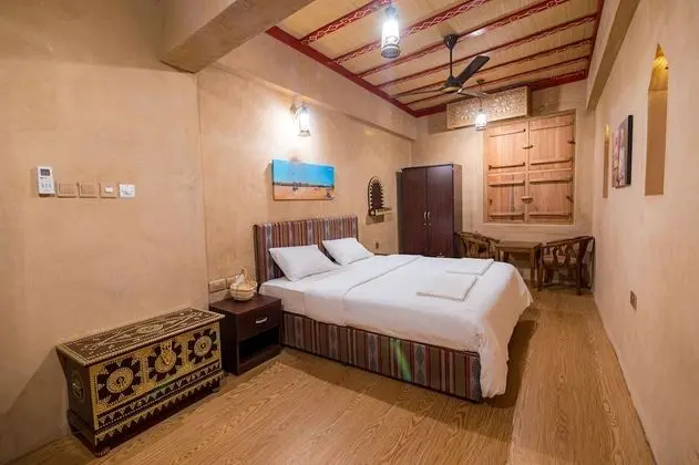 Traditional Tek Büyük veya İki Ayrı Yataklı Oda