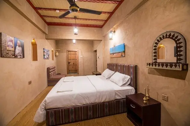 Traditional Tek Büyük veya İki Ayrı Yataklı Oda