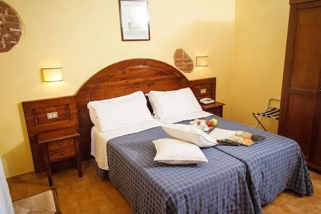 Tek Büyük Yataklı Oda