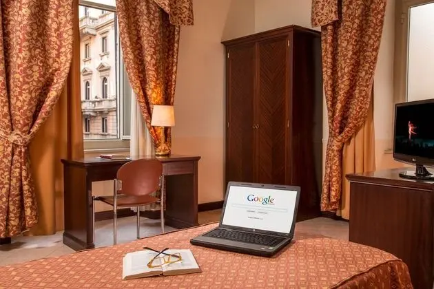 Classic Üç Kişilik Oda