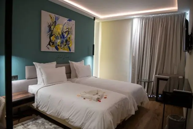 Tek Büyük veya İki Ayrı Yataklı Oda