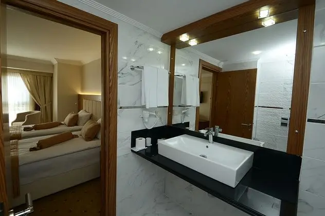 İki Ayrı Yataklı Oda, Şehir Manzaralı