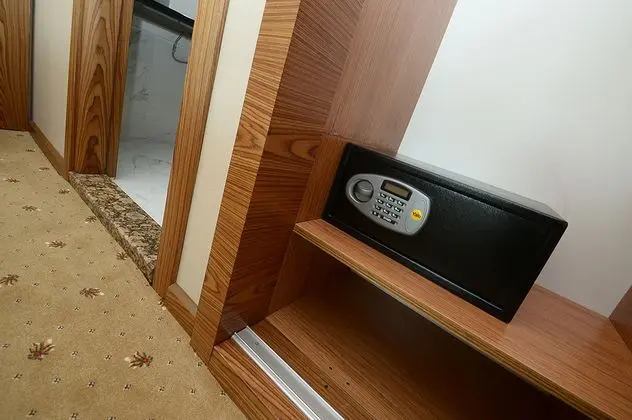 İki Ayrı Yataklı Oda, Şehir Manzaralı