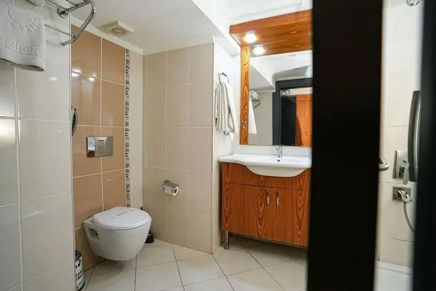 İki Ayrı Yataklı Oda, Şehir Manzaralı