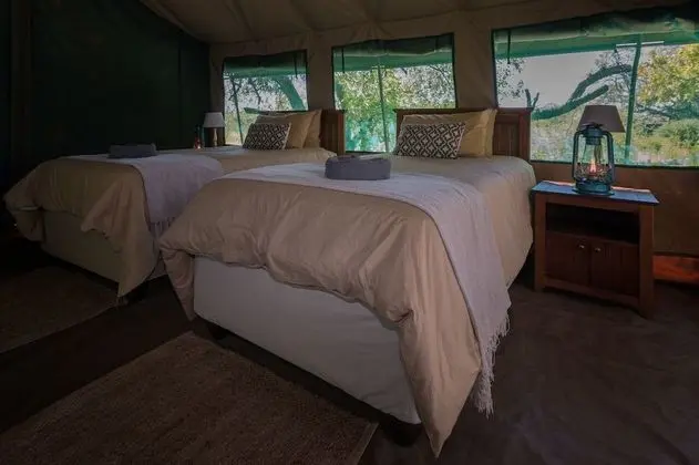 Luxury Çadır, Veranda, Göl Manzaralı (Meru)