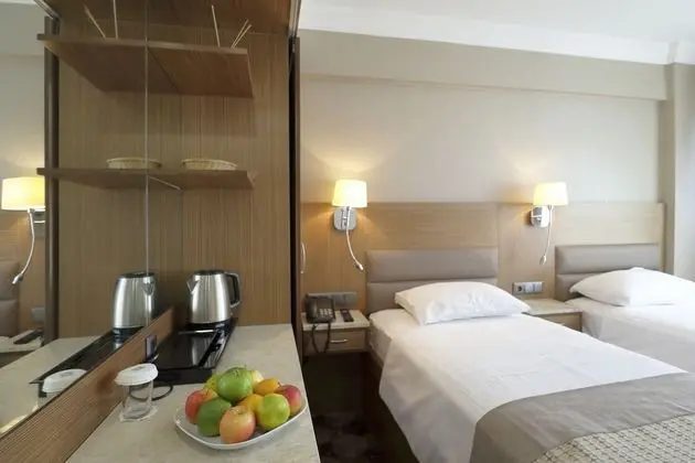 Economy Twin Room