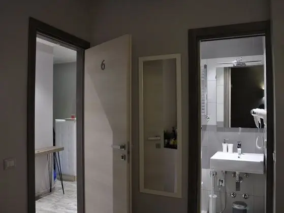 Standard Tek Büyük Yataklı Oda