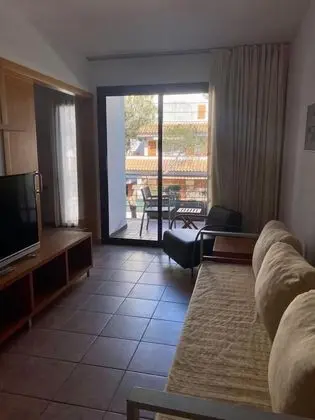 Family Oda, Balkon, Havuz Manzaralı