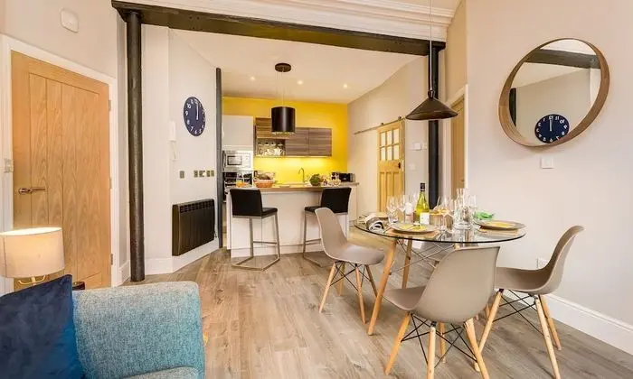 Apart Daire, 2 Yatak Odası, Sigara İçilmez