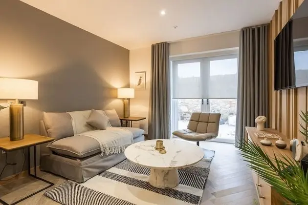 Classic Dubleks (One Bedroom Duplex with Private Garde)