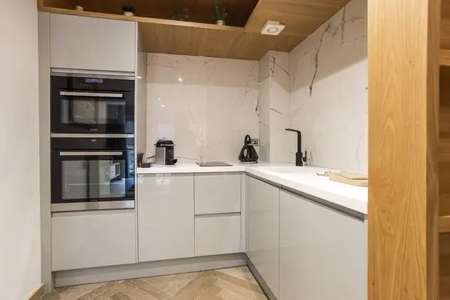Classic Dubleks (One Bedroom Duplex with Private Garde)