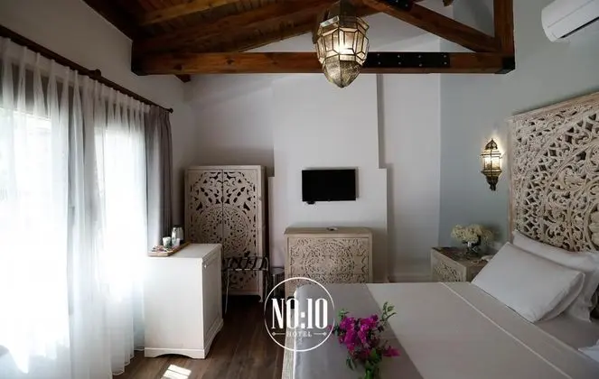 Standart Oda, Bahçe Manzaralı, Bahçe Katı