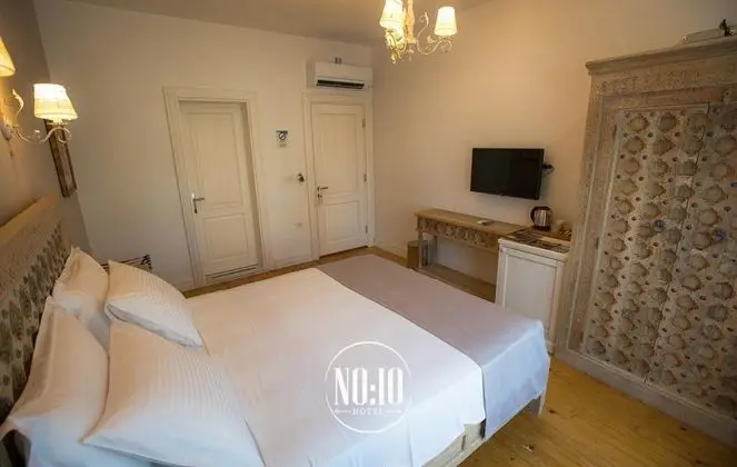Standart Oda, Şehir Manzaralı, Balkonlu