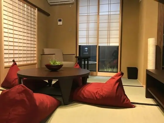 Luxury Sıra Ev, 2 Yatak Odası, Küçük Mutfak (TSUKI)