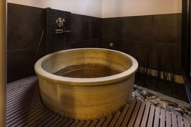 Luxury Sıra Ev, 2 Yatak Odası, Küçük Mutfak (TSUKI)