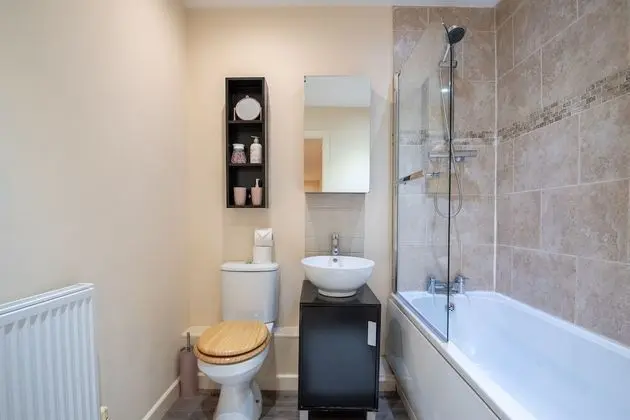 Apart Daire, Özel Banyo (No.10)
