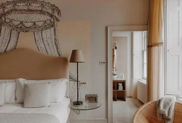 Junior Süit (Pulteney)