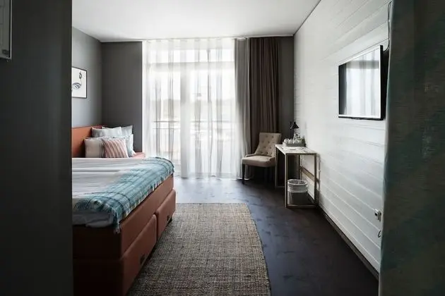 Junior Oda, Balkon, Deniz Manzaralı