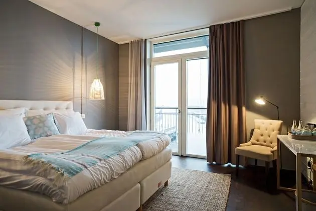 Superior Tek Büyük Yataklı Oda, Balkon, Deniz Manzaralı