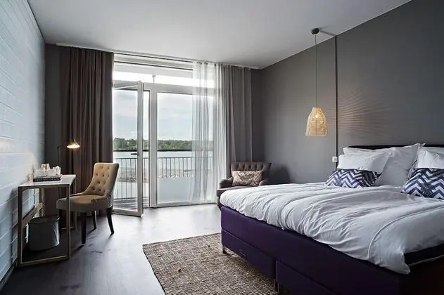 Superior Tek Büyük Yataklı Oda, Balkon, Deniz Manzaralı