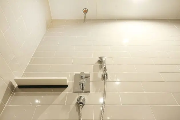 Basic Tek Büyük Yataklı Oda, 1 Büyük (Queen) Boy Yatak