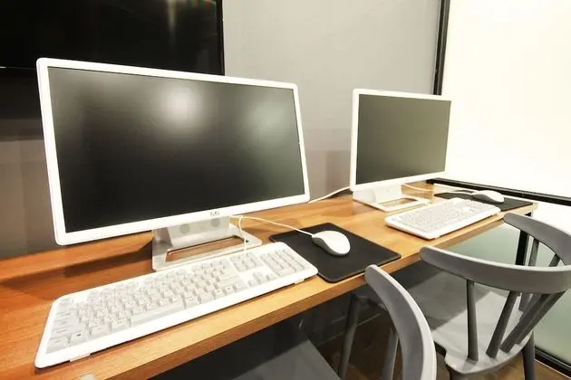 Premium Oda, 1 Büyük (Queen) Boy Yatak