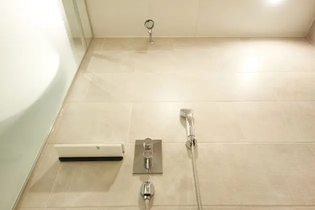 Premium Oda, 1 Büyük (Queen) Boy Yatak