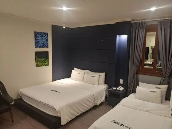 Deluxe Twin Room - No Parking