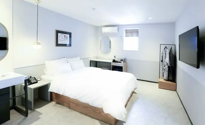 Deluxe Tek Büyük Yataklı Oda