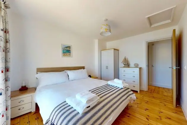 Ev, Özel Banyo, Kısmi Deniz Manzaralı (beach side private estate)