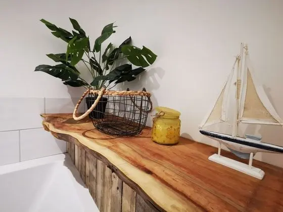 Ev, Özel Banyo, Kısmi Deniz Manzaralı (beach side private estate)