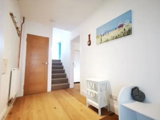 Ev, Özel Banyo, Kısmi Deniz Manzaralı (beach side private estate)
