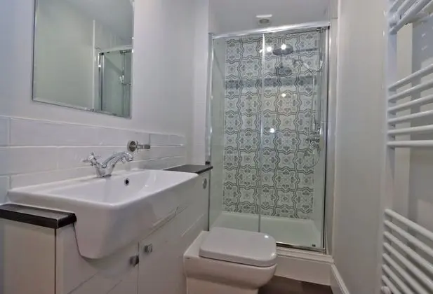 Executive Süit, Banyolu/Duşlu, Avlu Manzaralı