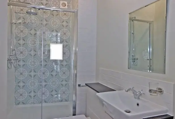 Royal Tek Büyük Yataklı Oda, Banyolu/Duşlu