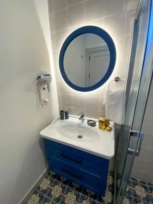Cumbalı Standart Oda, Kara veya Havuz Manzaralı, 1. Kat
