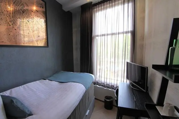 Tek Kişilik Oda, Kanal Manzaralı (Small)