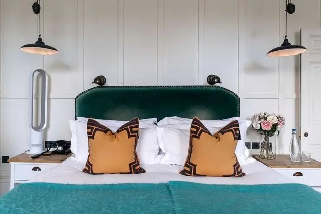 Superior Tek Büyük Yataklı Oda