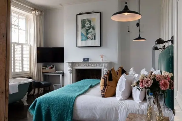 Superior Tek Büyük Yataklı Oda