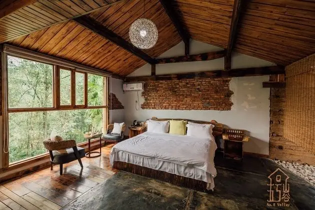 Luxury Tek Büyük Yataklı Oda