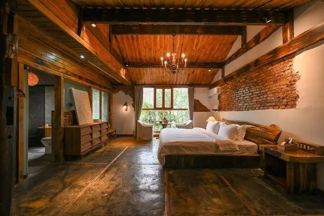 Luxury Tek Büyük Yataklı Oda