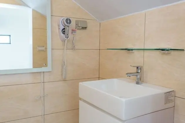 Ortak Ranzalı Oda, Karma Ranzalı Oda, Ortak Banyo (4 Beds)