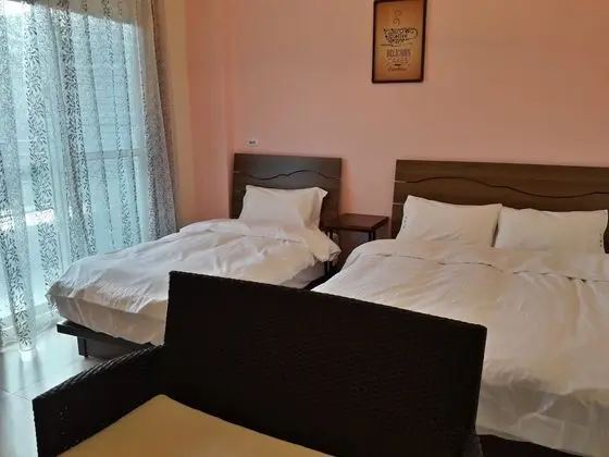 Üç Kişilik Oda