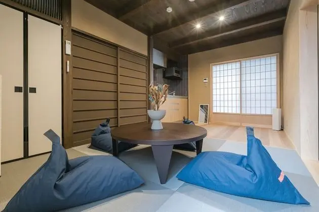 Oda, Sigara İçilmez (for 6 Guests)