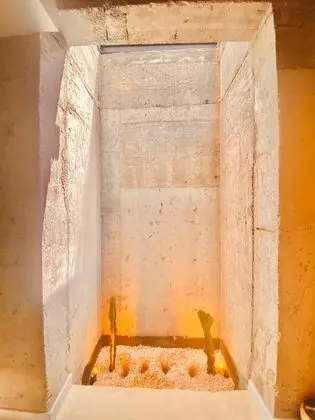 Aile Odası, Avlu Manzaralı, Ortak Havuzlu
